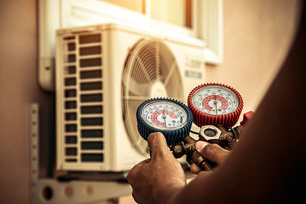 Professional Hvac technician working in Fruitland, NC